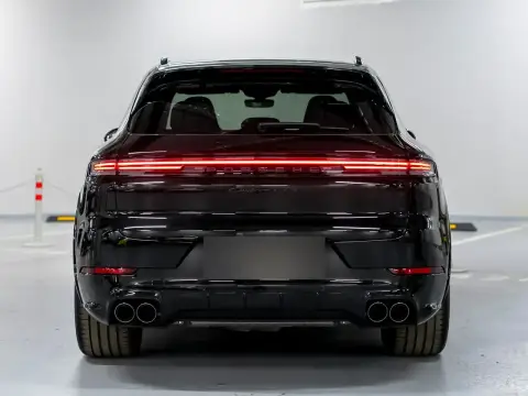 Porsche Cayenne Gts, Iii Рестайлинг 2025 — миниатюра 9
