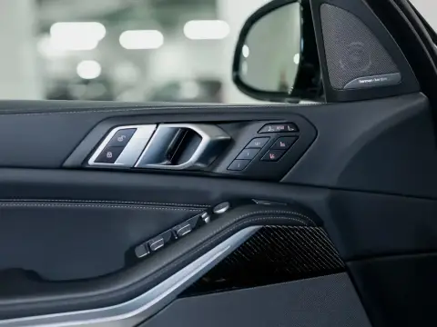 BMW X7 40D, I (G07) Рестайлинг 2024 — миниатюра 9