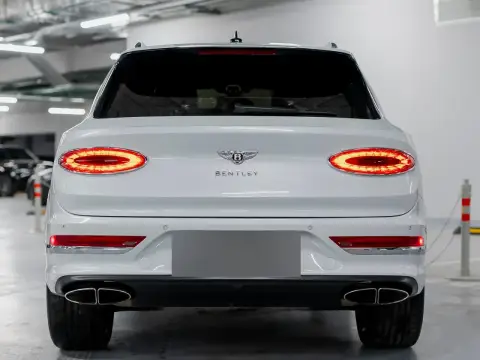 Bentley Bentayga, I Рестайлинг 2022 — миниатюра 9