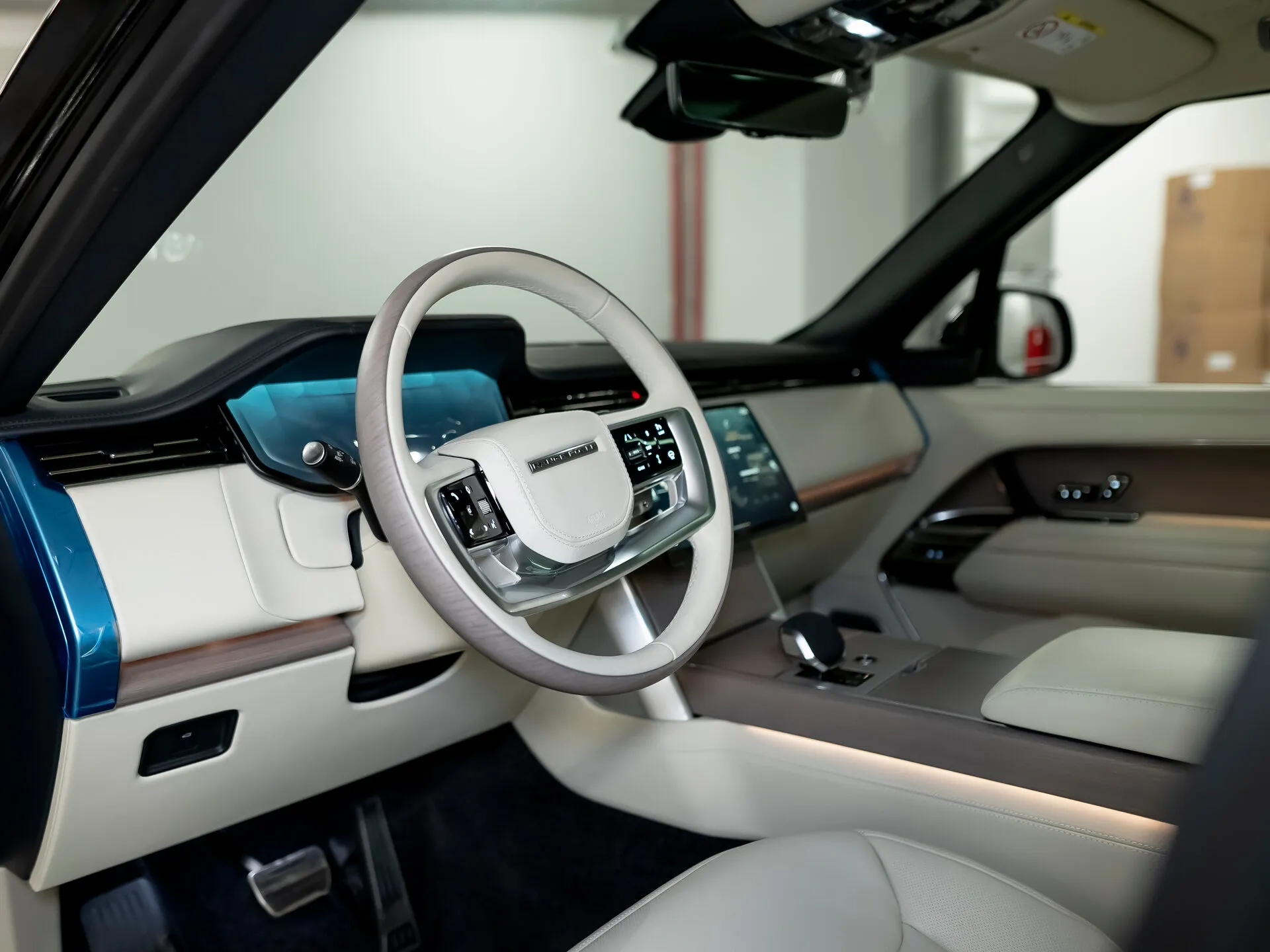 Land Rover Range Rover, V 2025 фото 4
