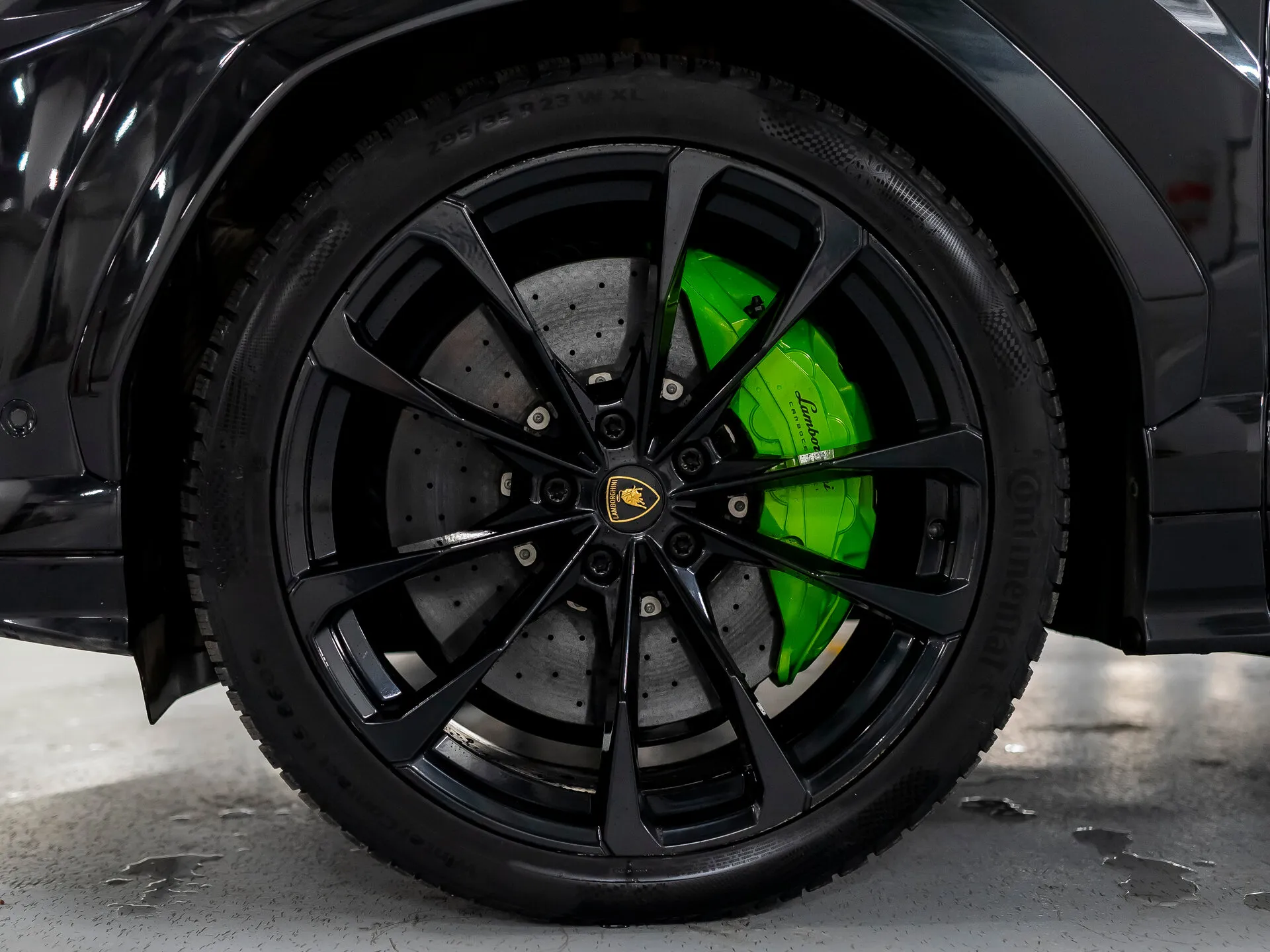 Lamborghini Urus, I Рестайлинг 2023 фото 2