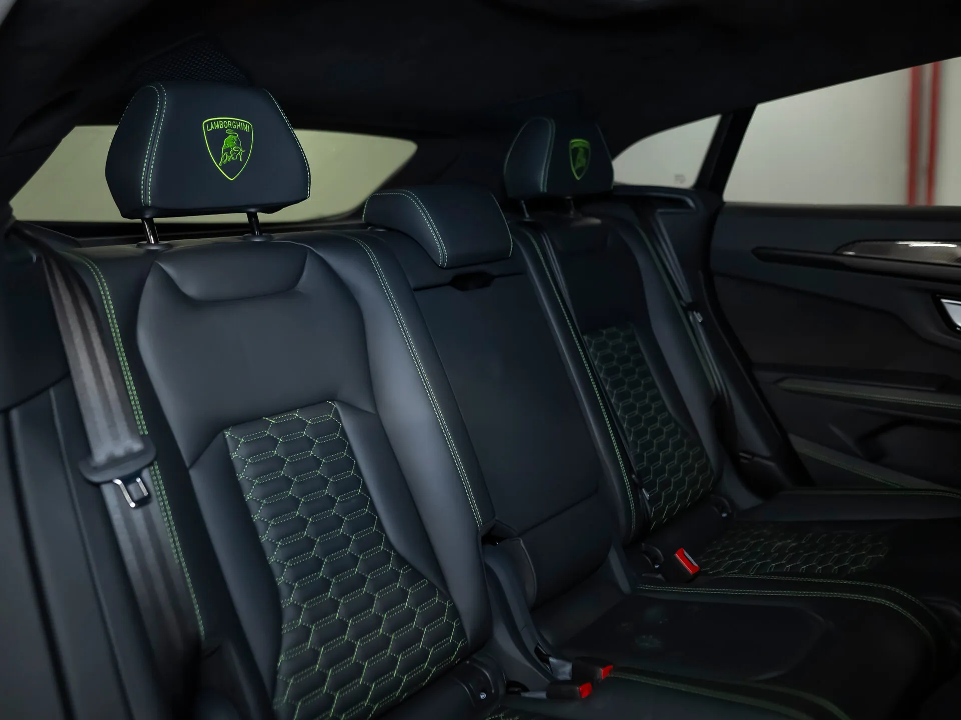 Lamborghini Urus, I Рестайлинг 2023 фото 6