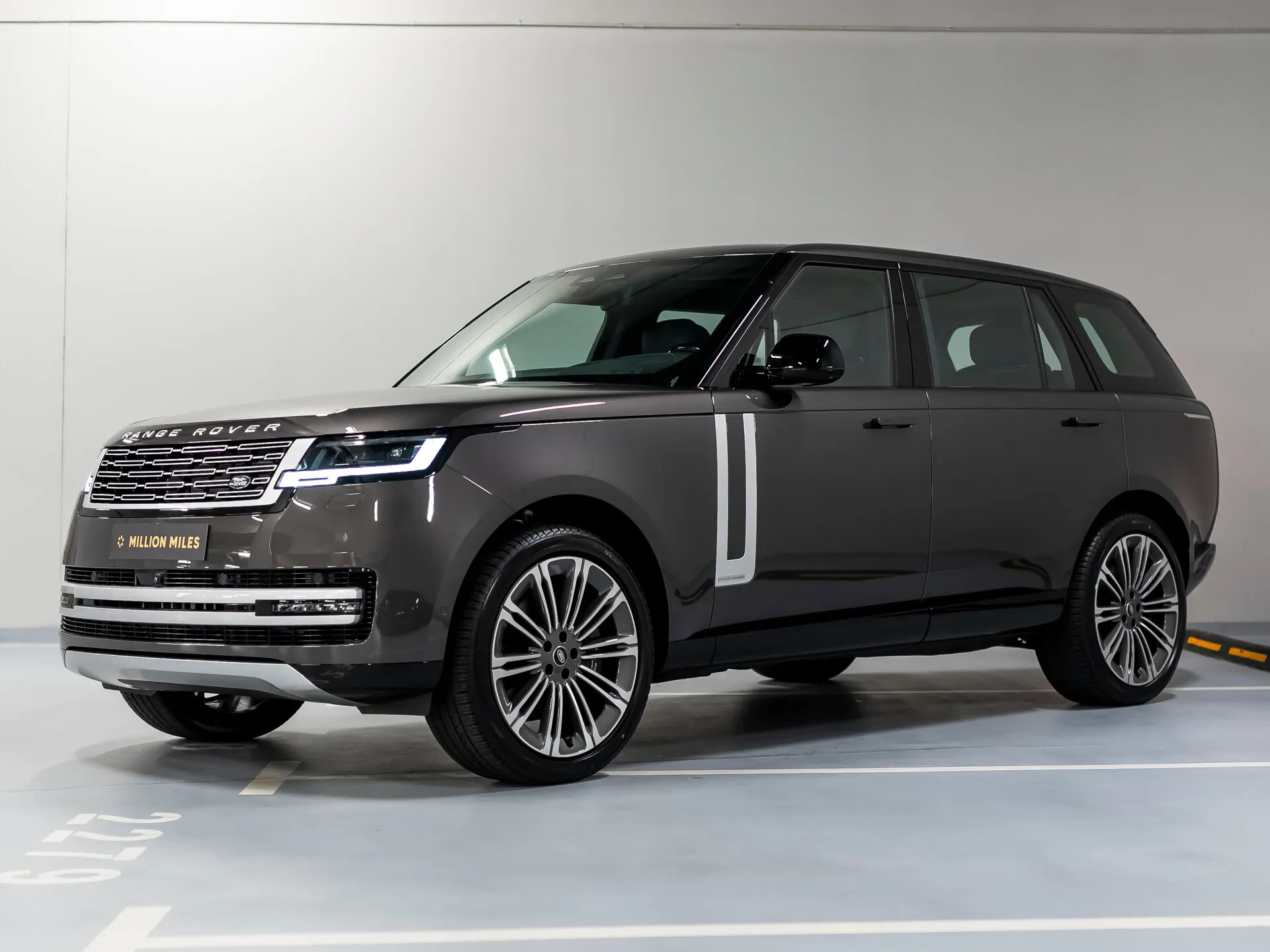 Land Rover Range Rover Long, V 2025 фото 3