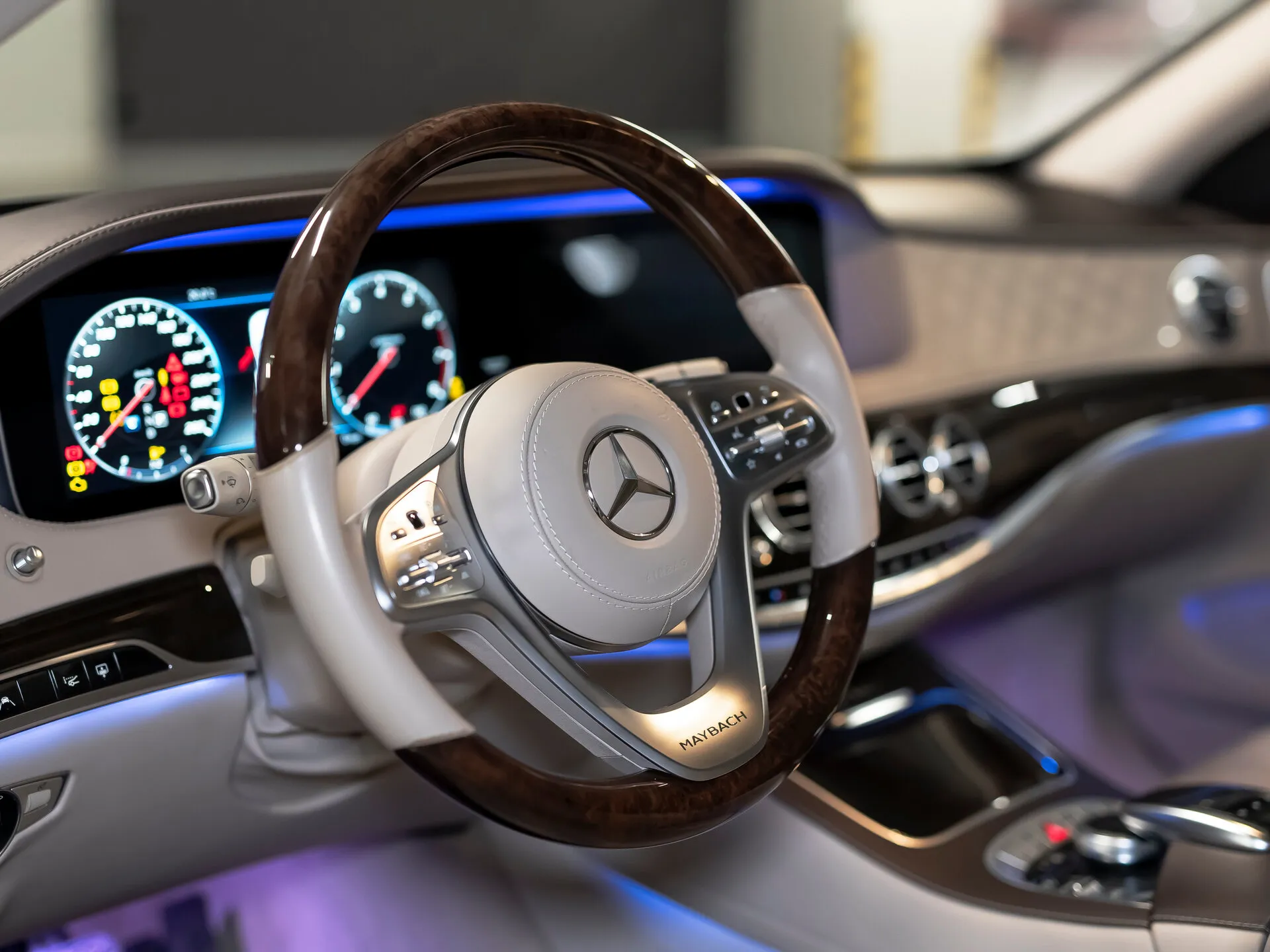 Mercedes-Benz MAYBACH S-Класс, I (X222) Рестайлинг 2017 фото 8