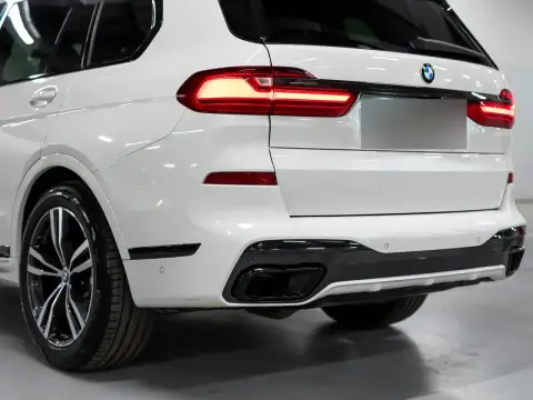 BMW X7 40D, I (G07) 2021 — миниатюра 2