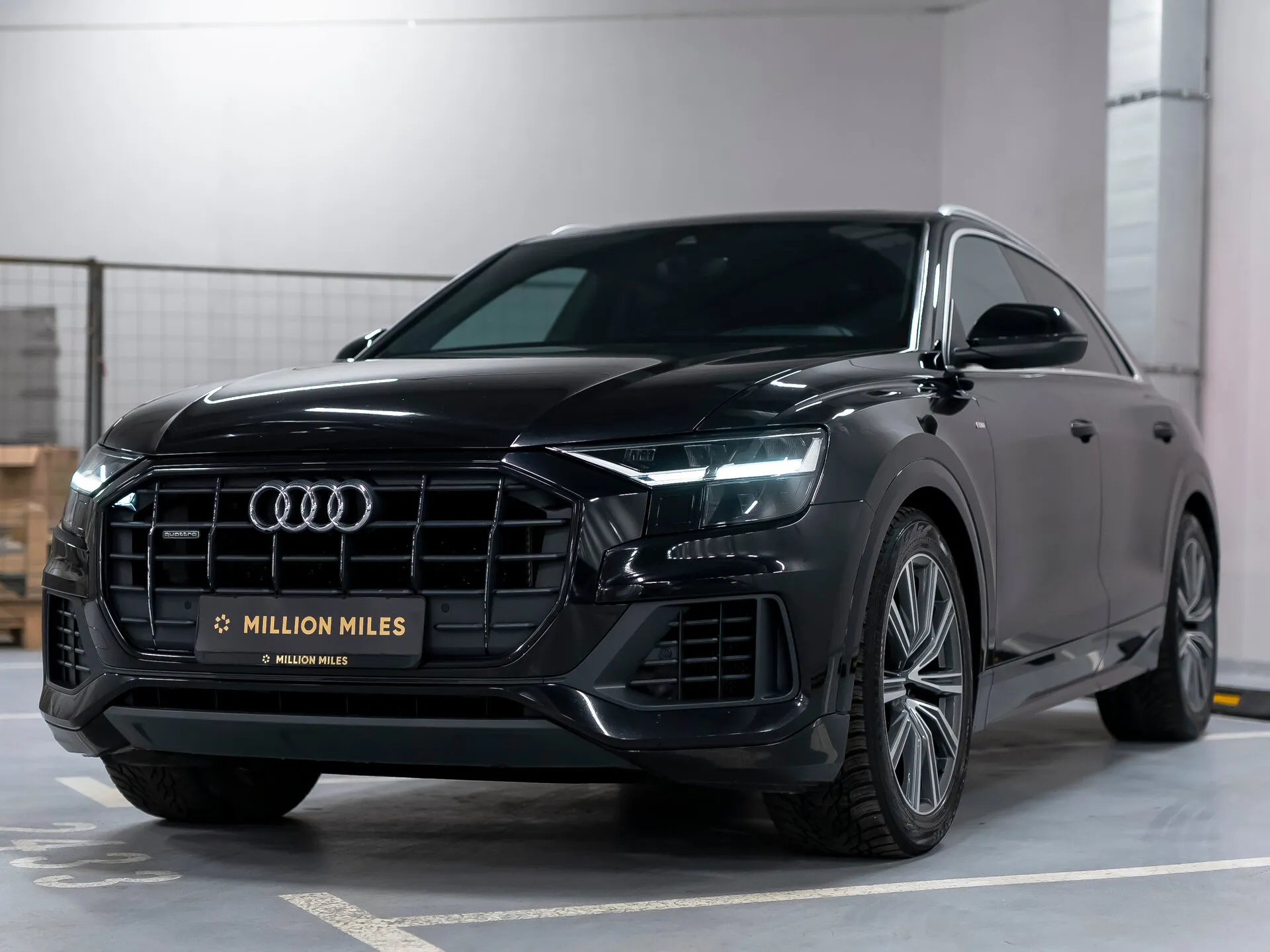 Audi Q8, I (4M) 2018 фото 7