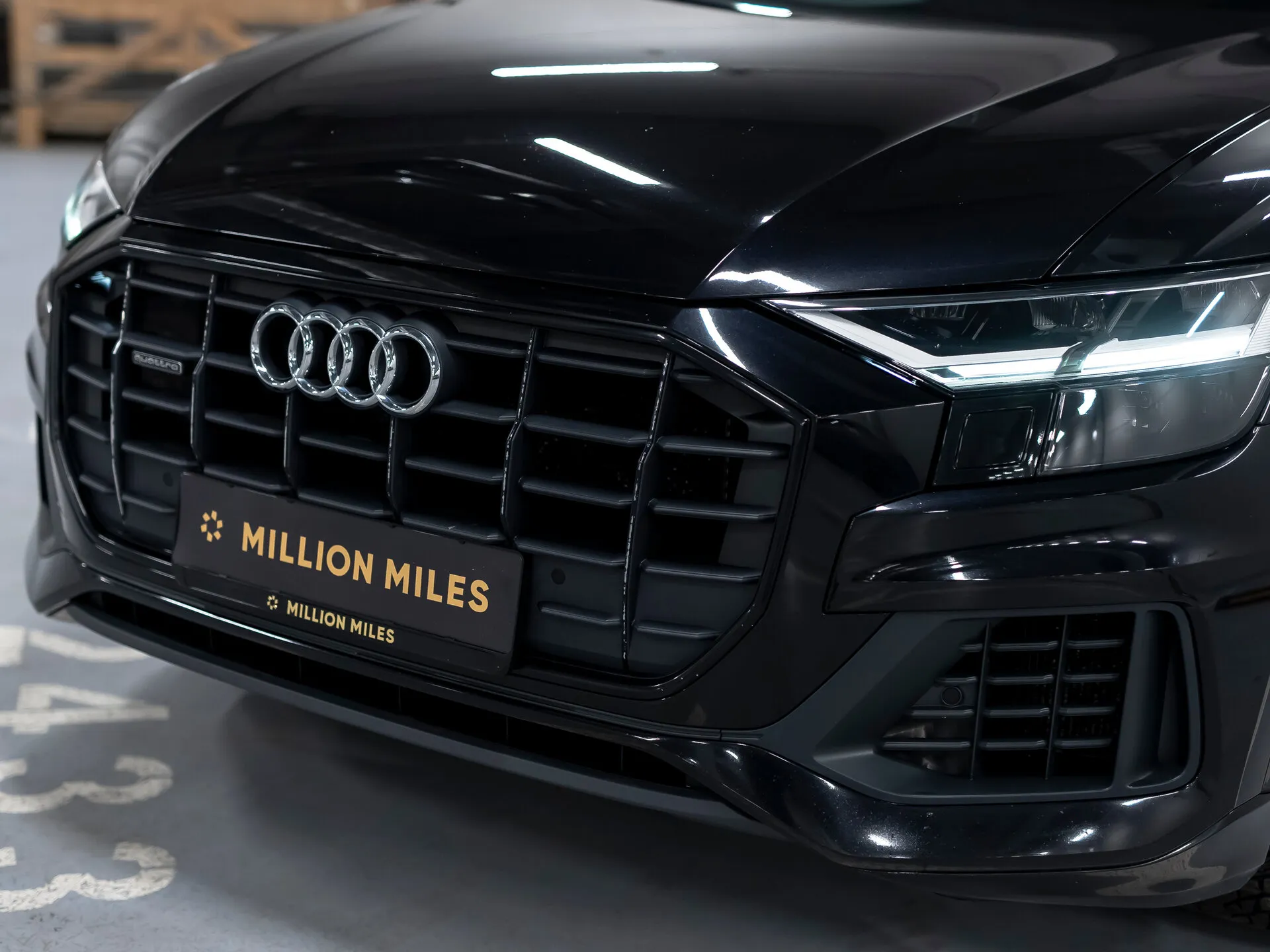 Audi Q8, I (4M) 2018 фото 10