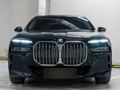 BMW 7 Серии, Vii (G70) 2023 — миниатюра 5