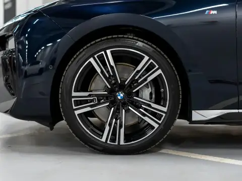 BMW 7 Серии, Vii (G70) 2023 — миниатюра 8