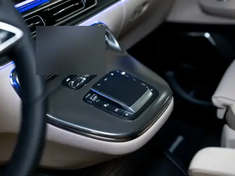 Mercedes-Benz V-Класс, Iii (W447) Рестайлинг 2 2025 — миниатюра 10