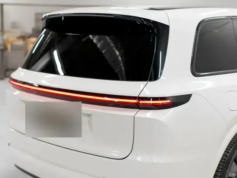 Li Auto L9, I 2023 — миниатюра 1