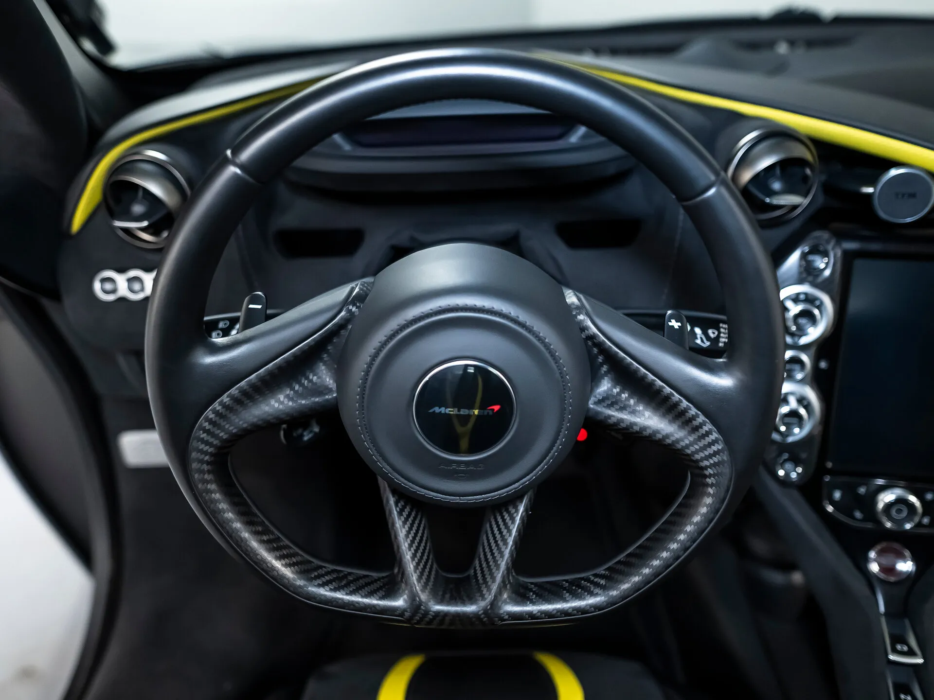 McLaren 720S, I 2018 фото 2