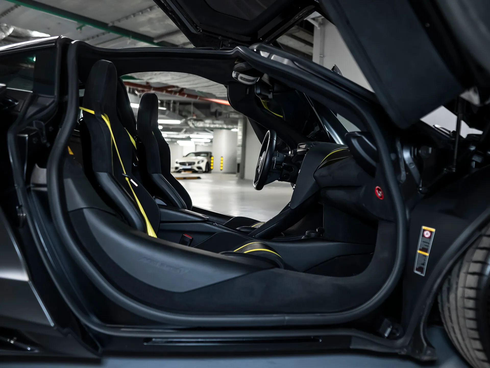 McLaren 720S, I 2018 фото 5