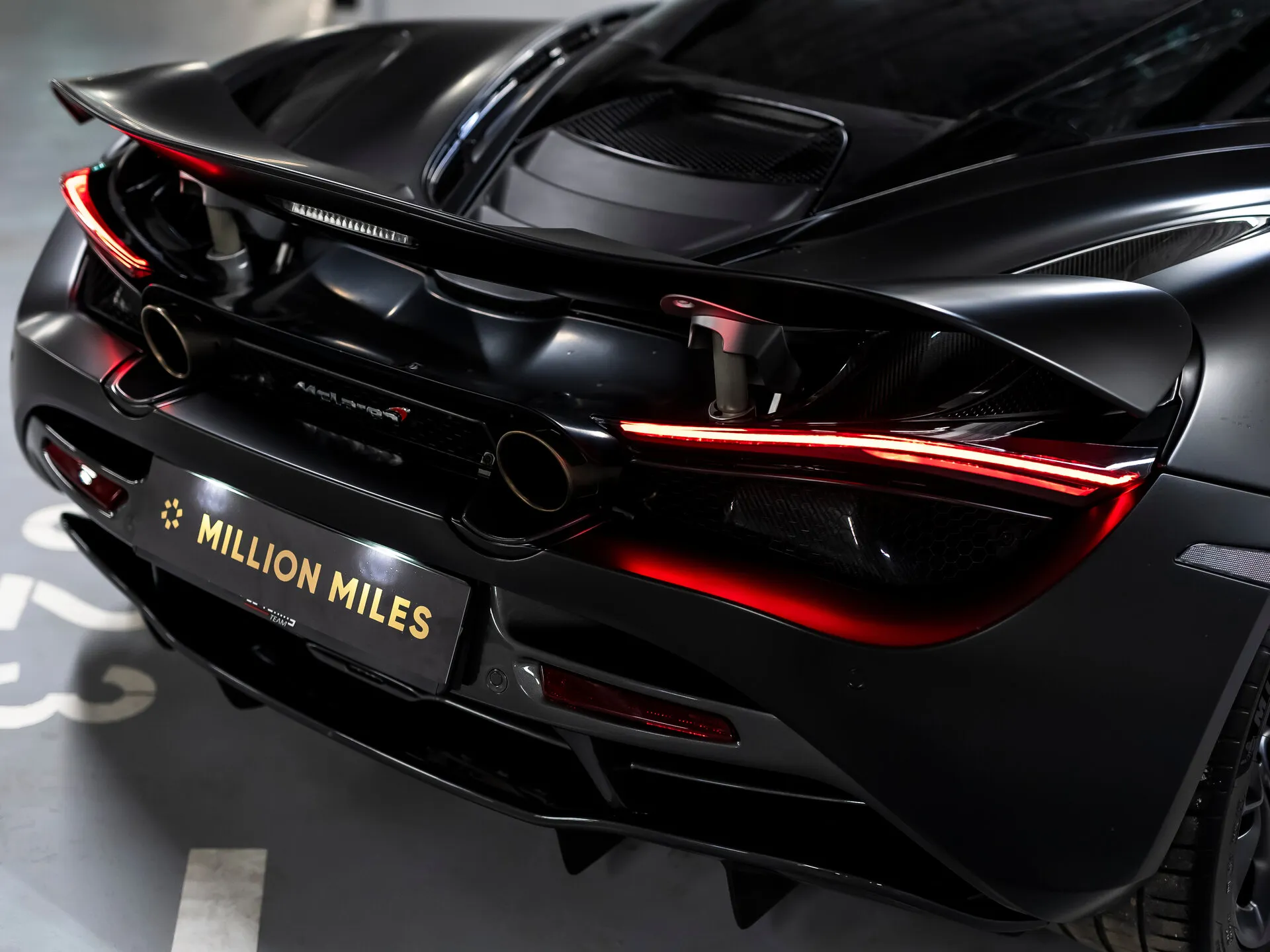 McLaren 720S, I 2018 фото 9