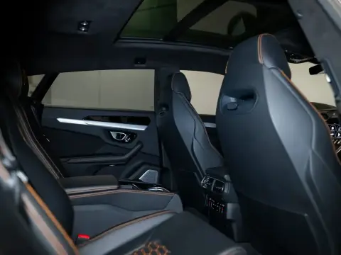 Lamborghini Urus, I 2019 — миниатюра 5