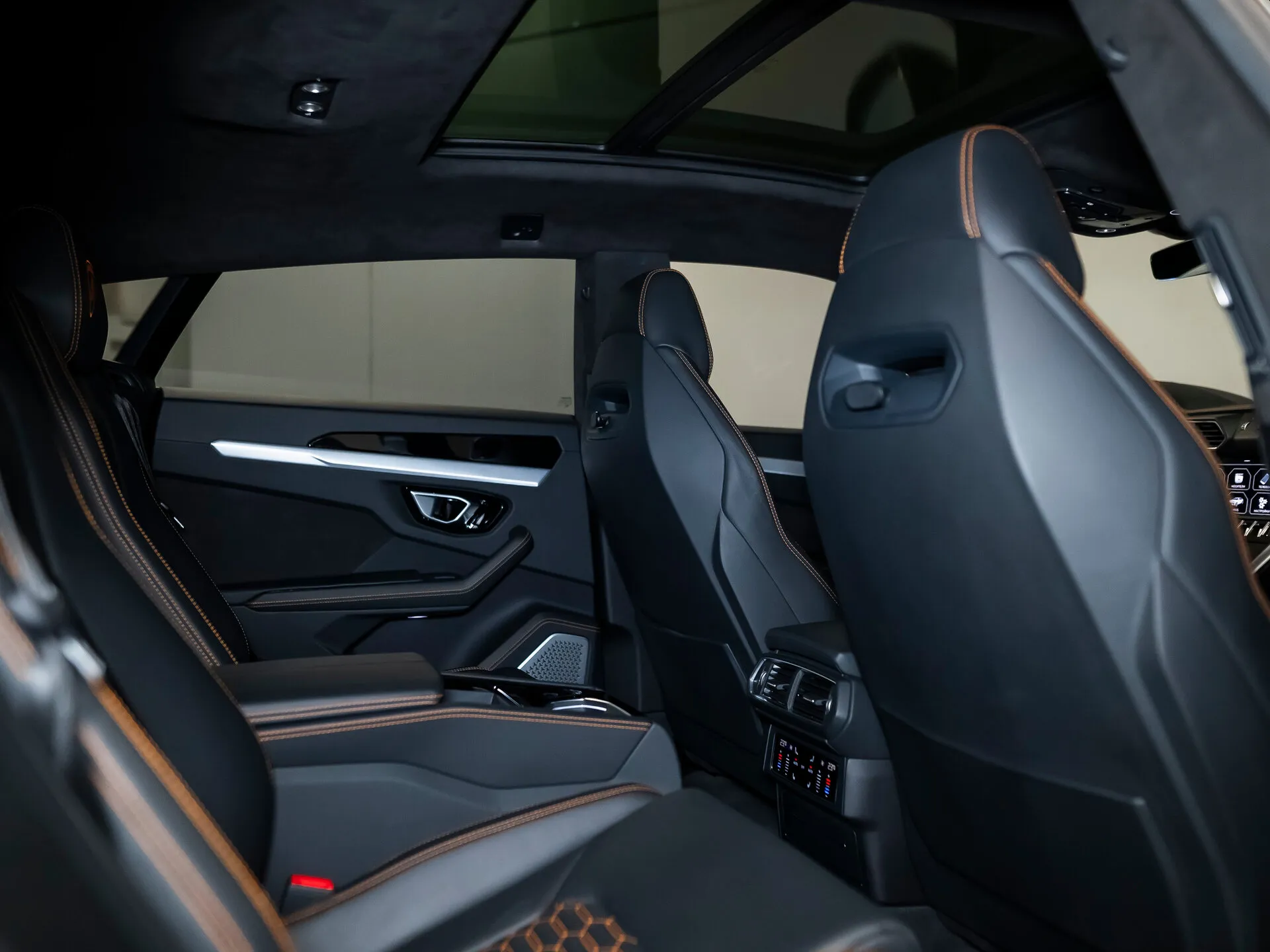 Lamborghini Urus, I 2019 фото 5