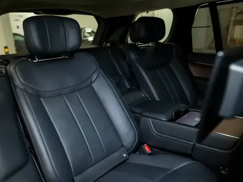 Land Rover Range Rover, V 2021 — миниатюра 8