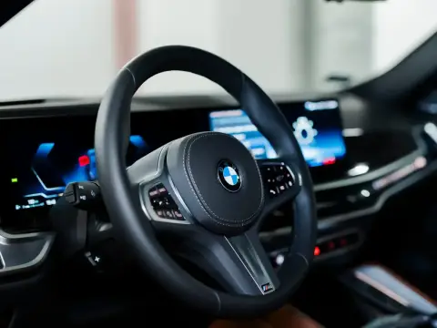 BMW X6, Iii (G06) Рестайлинг 2025 — миниатюра 2