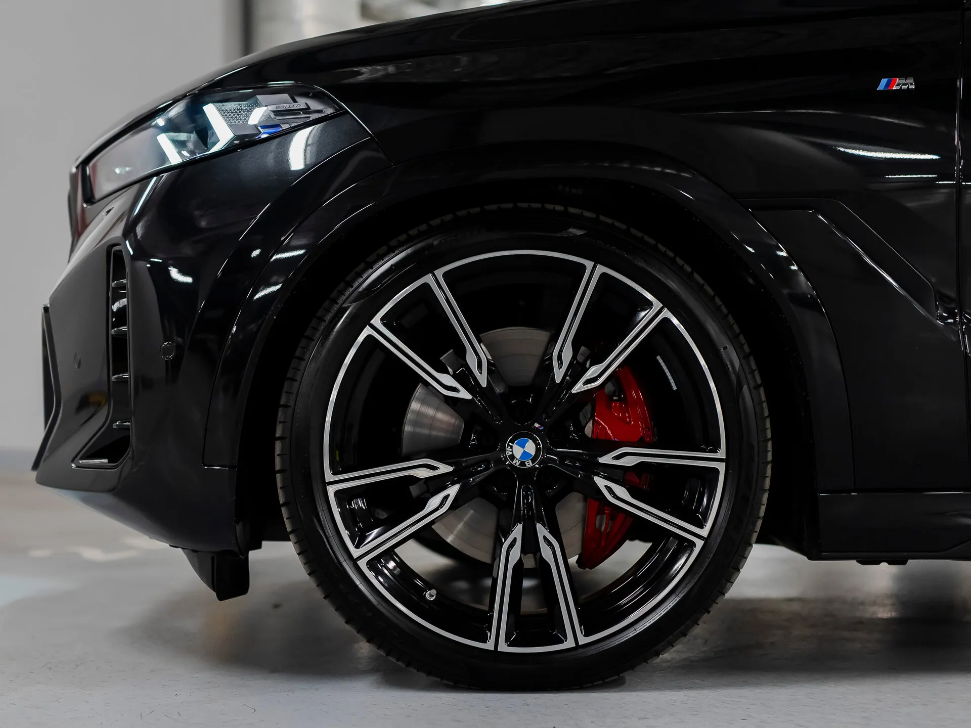 BMW X6, Iii (G06) Рестайлинг 2025 фото 4