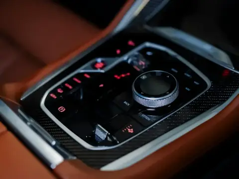 BMW X6, Iii (G06) Рестайлинг 2025 — миниатюра 5