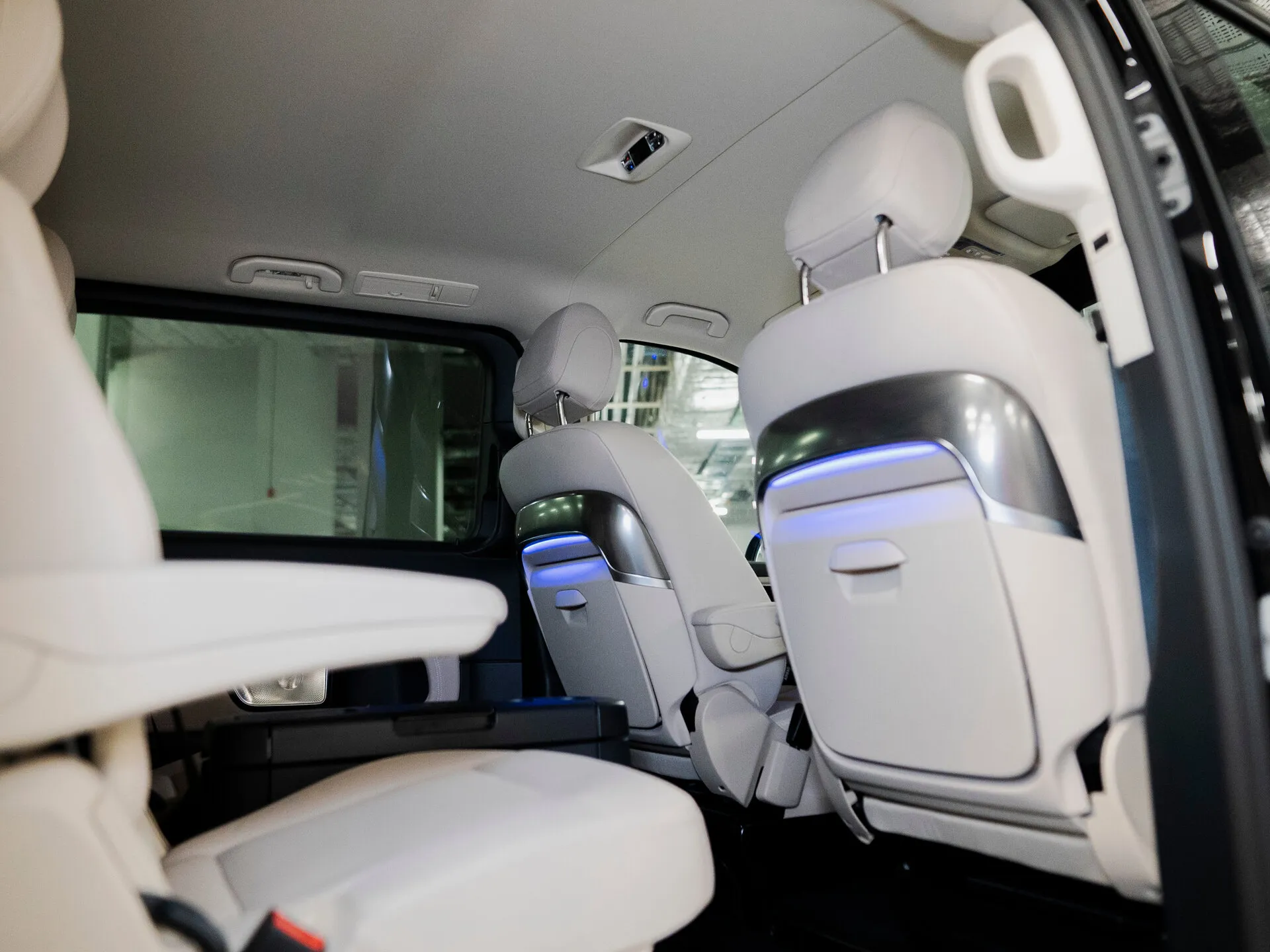 Mercedes-Benz V-Класс, Iii (W447) Рестайлинг 2 2024 фото 4