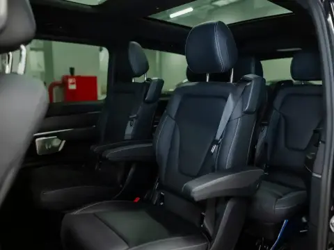 Mercedes-Benz V-Класс, Iii (W447) Рестайлинг 2 2024 — миниатюра 8