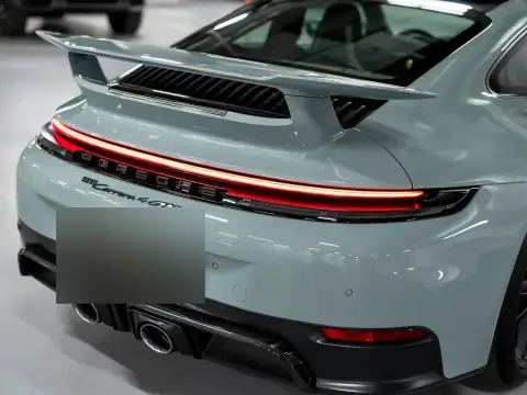 Porsche 911 Carrera 4 Gts, Viii (992) Рестайлинг 2025 — миниатюра 6