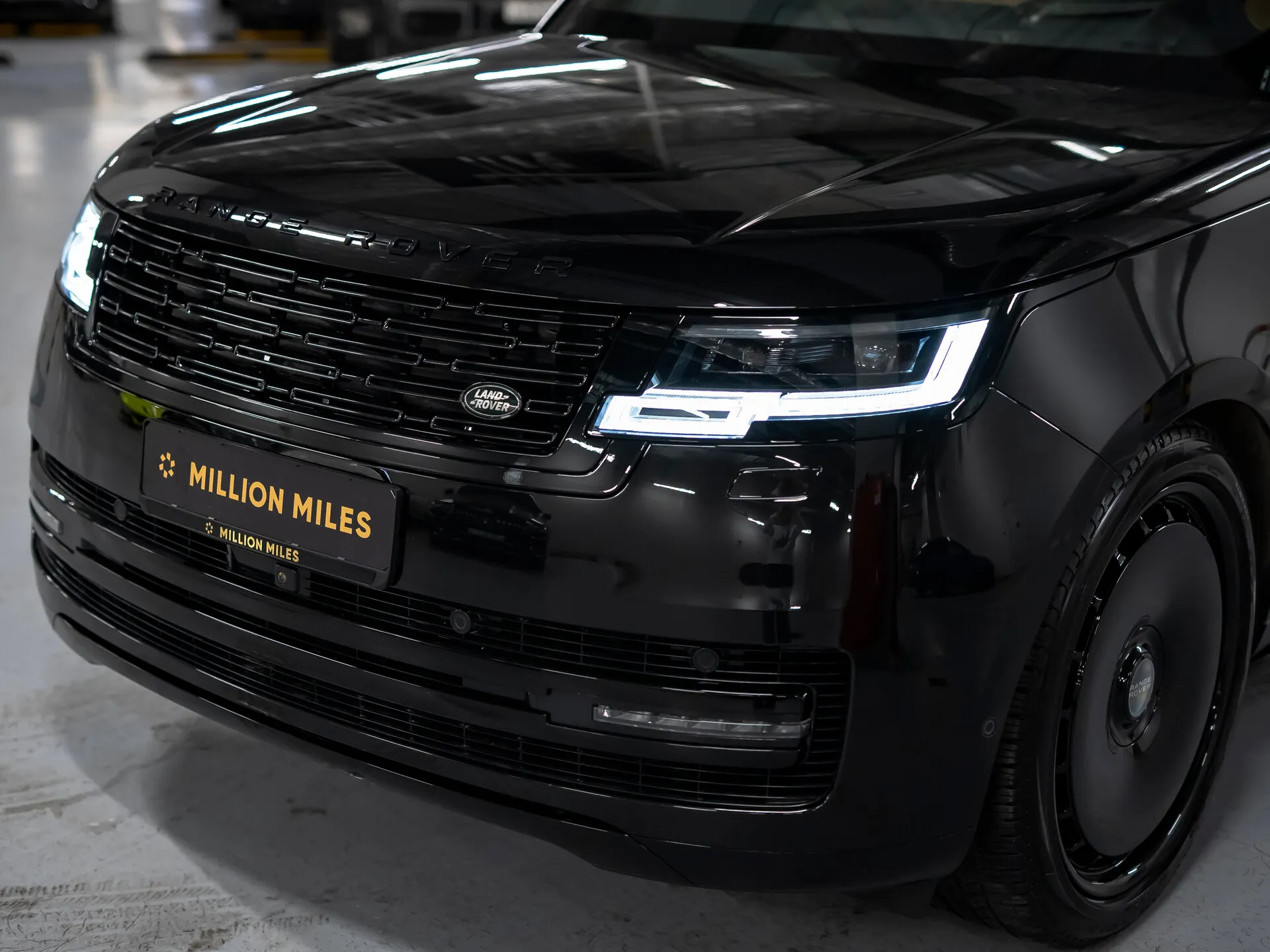 Land Rover Range Rover, V 2023 фото 10