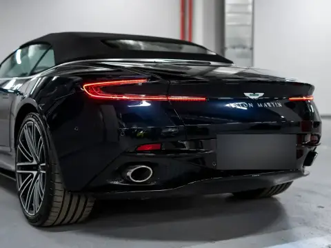 Aston Martin DB12, I 2024 — миниатюра 3
