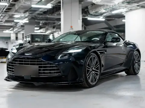 Aston Martin DB12, I 2024 — миниатюра 6