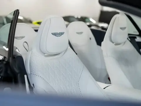 Aston Martin DB12, I 2024 — миниатюра 7