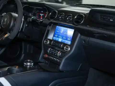 Ford Mustang, Vi Рестайлинг 2021 — миниатюра 7