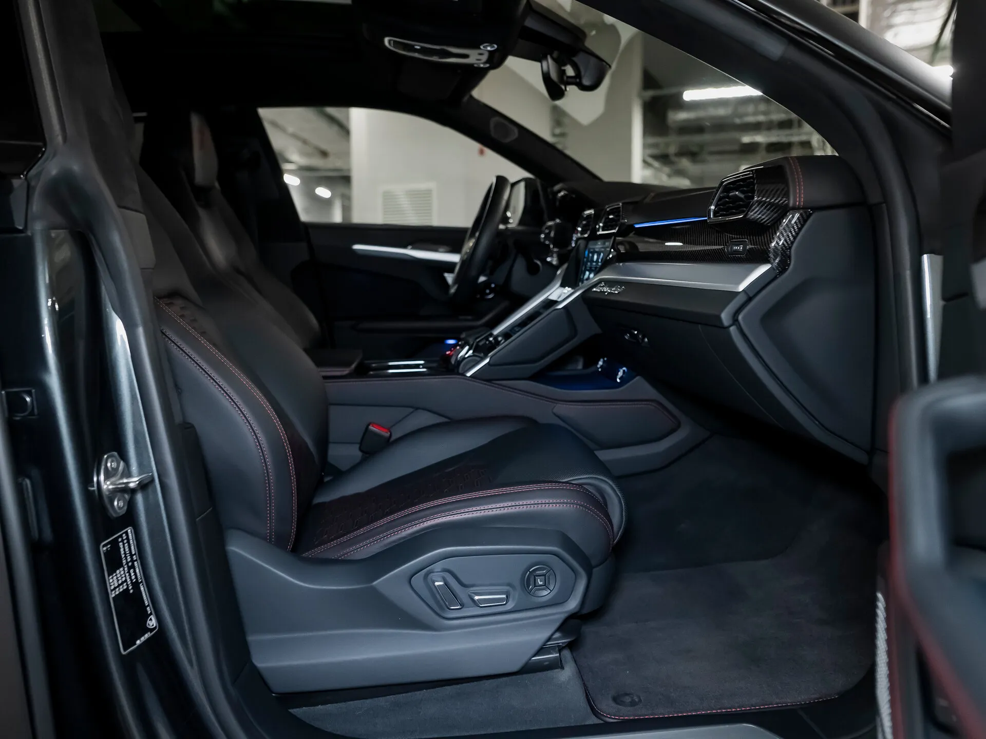 Lamborghini Urus, I 2019 фото 5