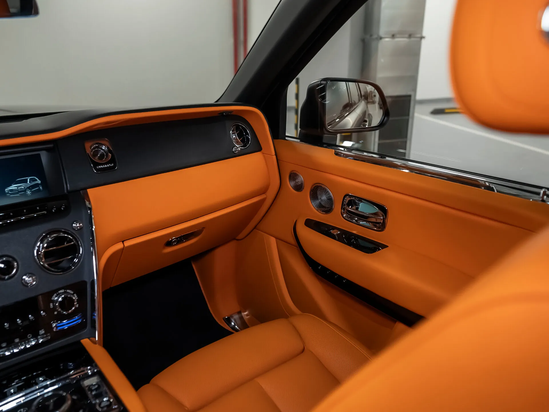 Rolls-Royce Cullinan, I 2023 фото 2