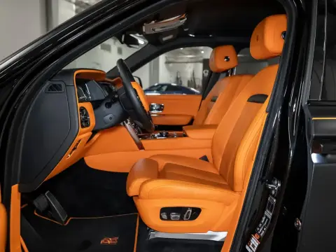 Rolls-Royce Cullinan, I 2023 — миниатюра 9