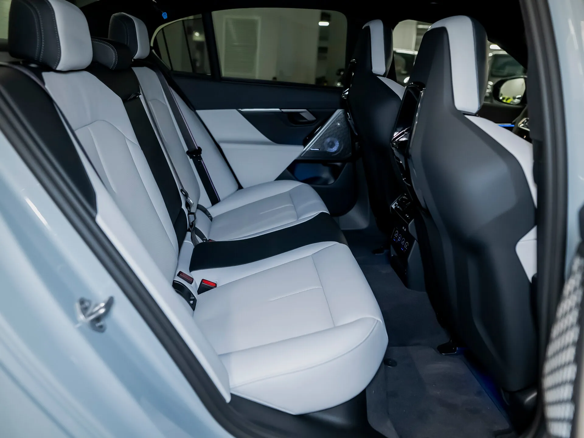 BMW M5, Vii (G90) 2025 фото 4