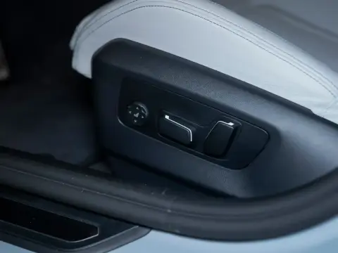 BMW M5, Vii (G90) 2025 — миниатюра 8