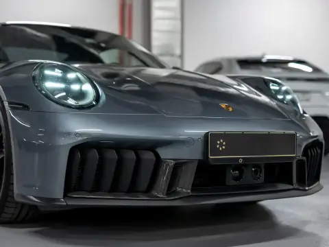 Porsche 911 Carrera 4 Gts, Viii (992) Рестайлинг 2025 — миниатюра 3
