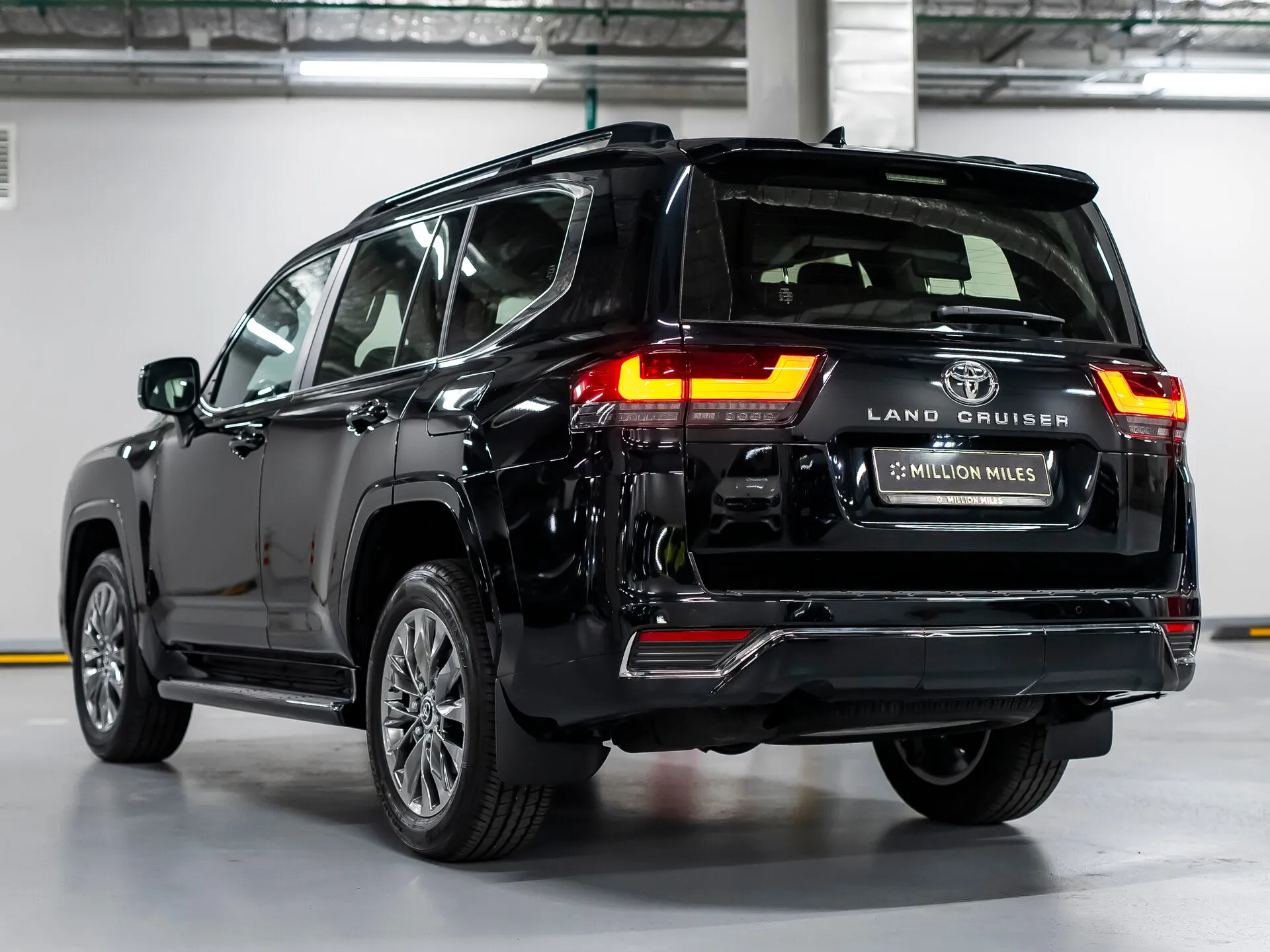 Toyota Land Cruiser, 300 Series 2024 фото 2