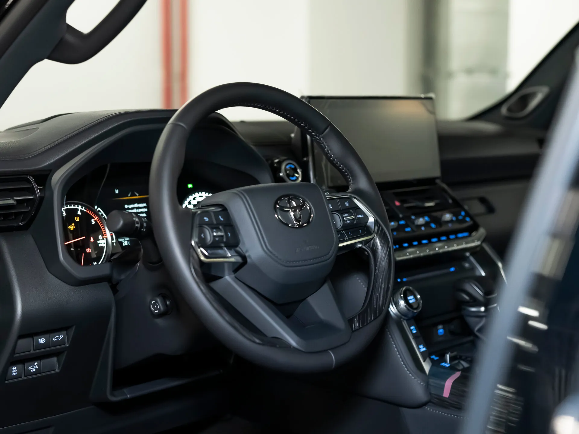 Toyota Land Cruiser, 300 Series 2024 фото 6