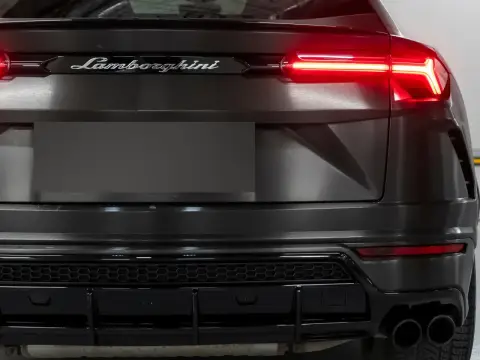 Lamborghini Urus, I 2020 — миниатюра 1