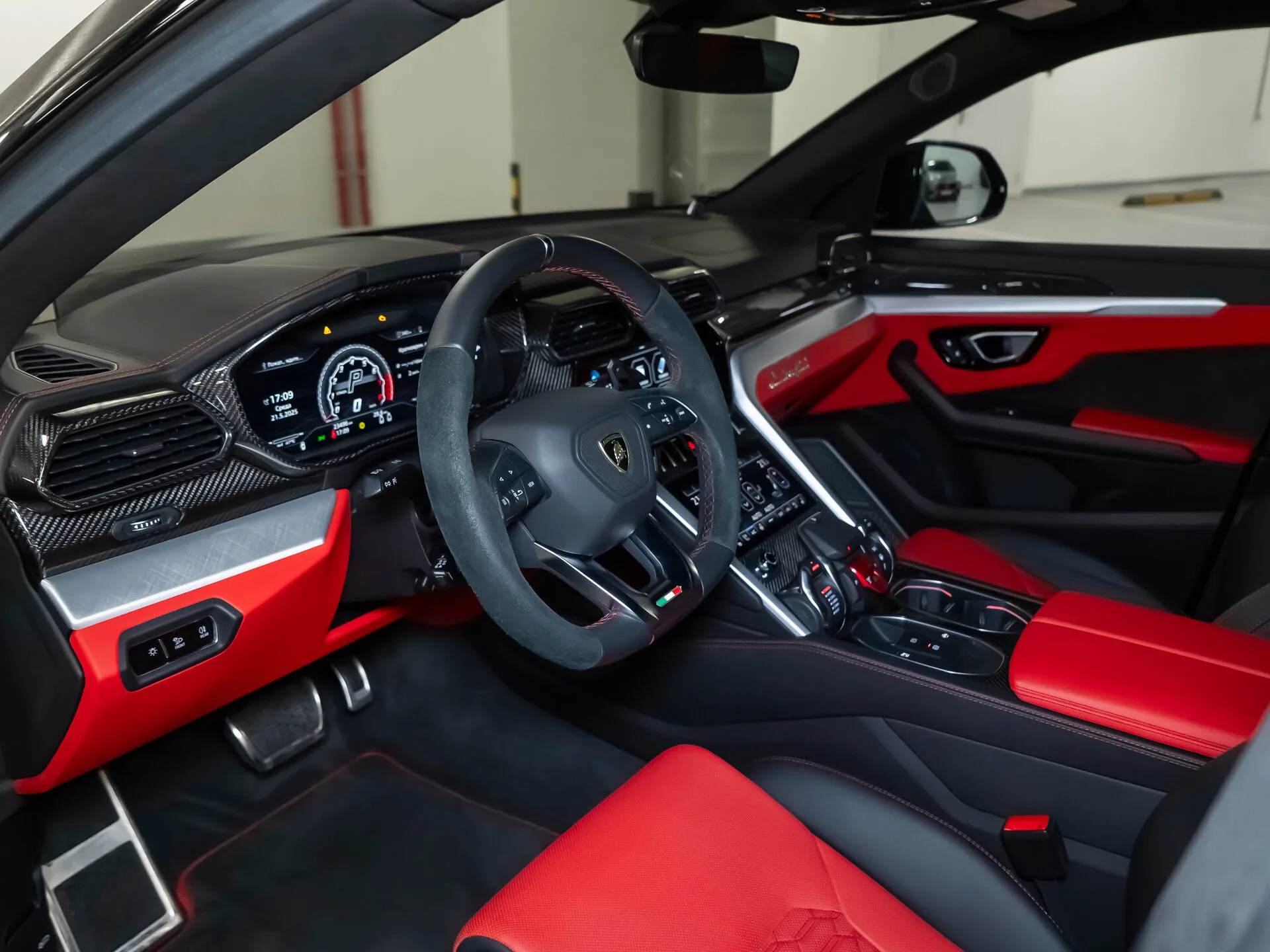 Lamborghini Urus, I 2020 фото 4