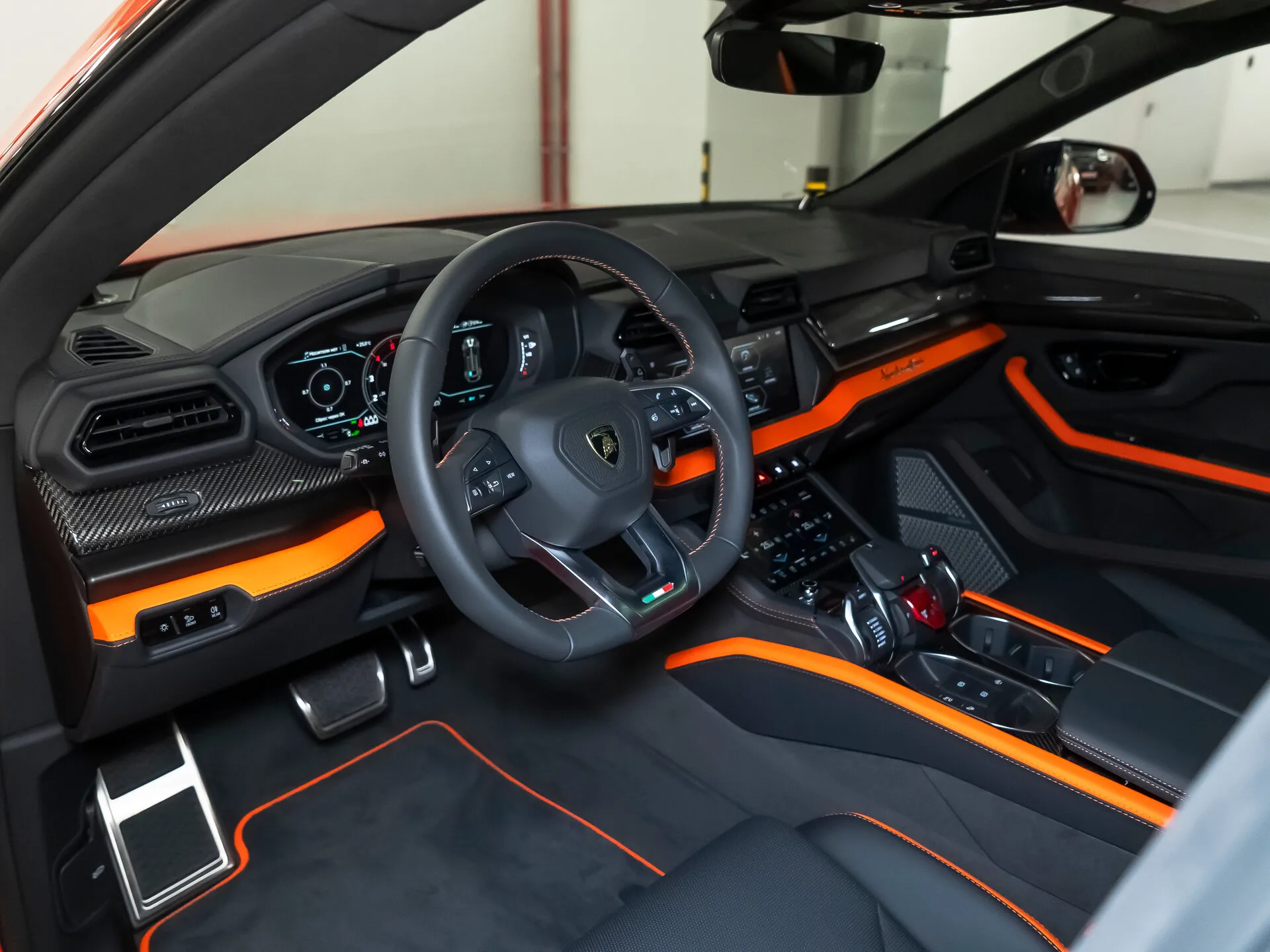 Lamborghini Urus, I Рестайлинг 2025 фото 3
