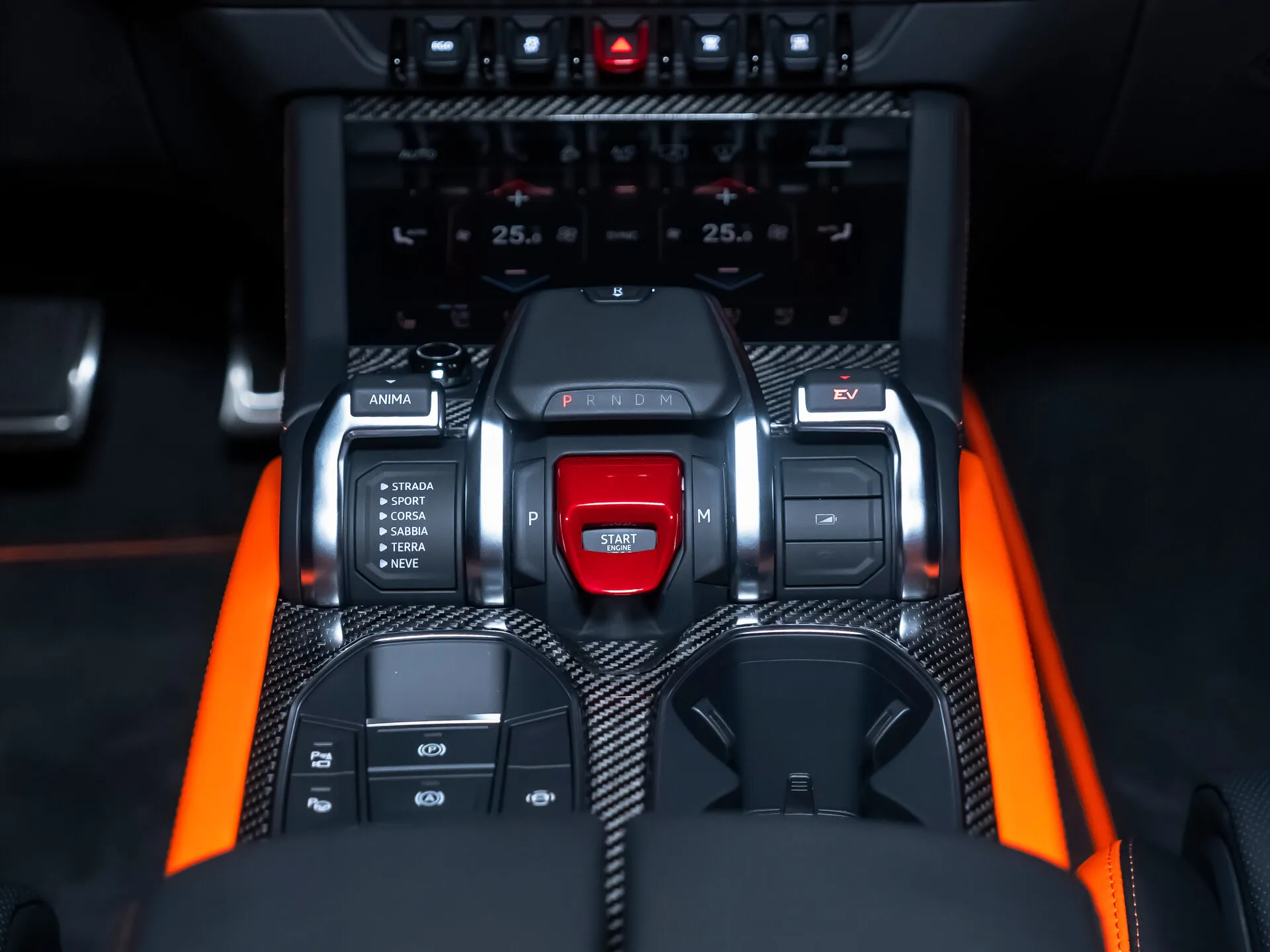 Lamborghini Urus, I Рестайлинг 2025 фото 7