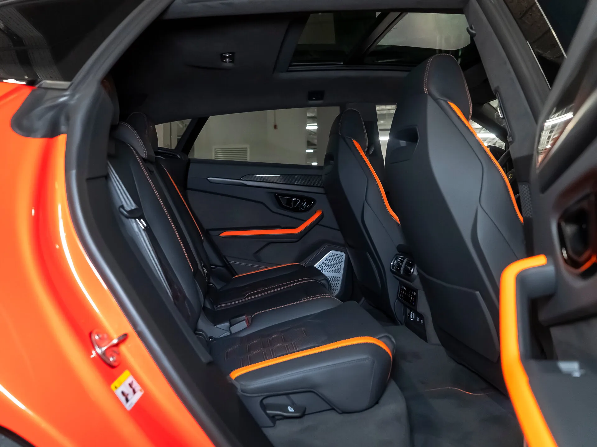 Lamborghini Urus, I Рестайлинг 2025 фото 9