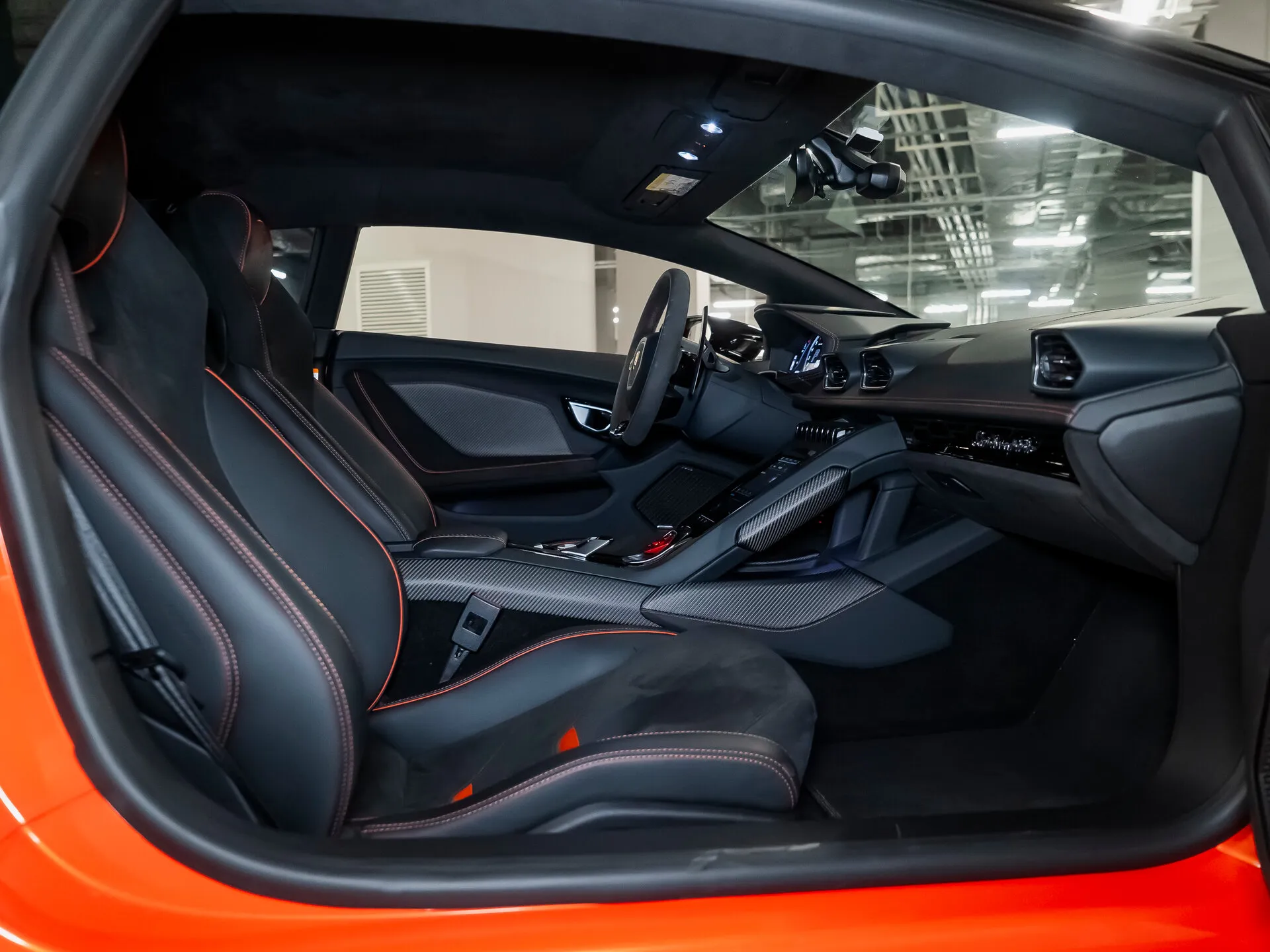 Lamborghini Huracán, I Рестайлинг 2019 фото 7