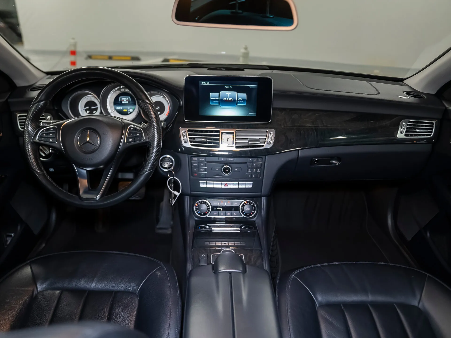 Mercedes-Benz CLS-Класс 400, Ii (C218) Рестайлинг 2015 фото 4