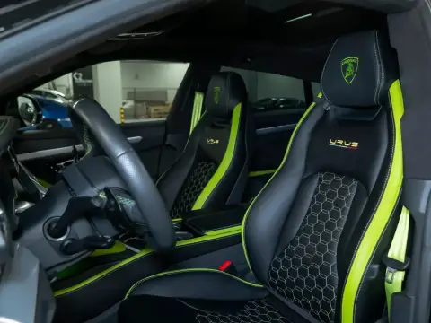 Lamborghini Urus, I 2019 — миниатюра 7