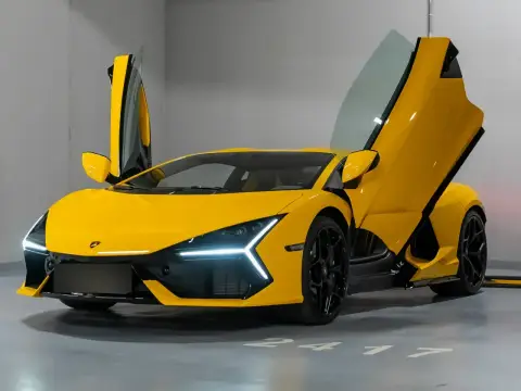 Lamborghini Revuelto, I 2025 — миниатюра 9