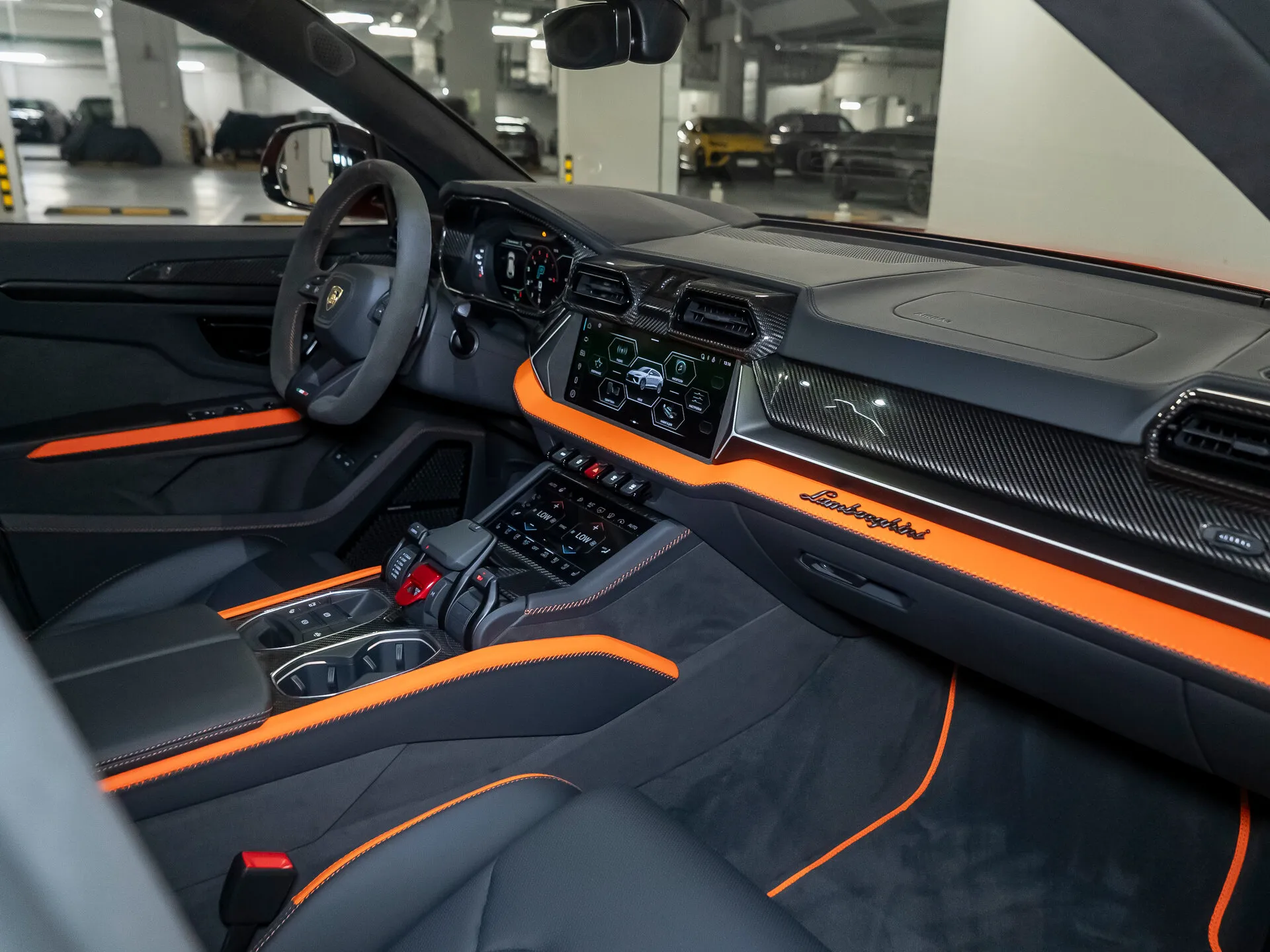 Lamborghini Urus, I Рестайлинг 2025 фото 8